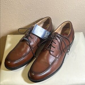 Chaps Dress shoe. Size 12